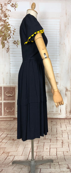 LAYAWAY PAYMENT 2 OF 2 - RESERVED FOR ELLIE - Wonderful Original 1940s Vintage Navy Blue French Dress With Mustard Yellow Daisy Appliqués