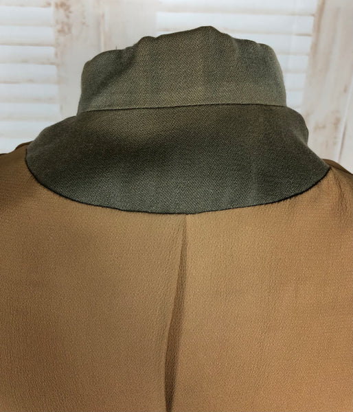 RESERVED FOR SENDI - Stunning Original 1940s 40s Vintage Warm Grey Gabardine Suit With Double Button Details