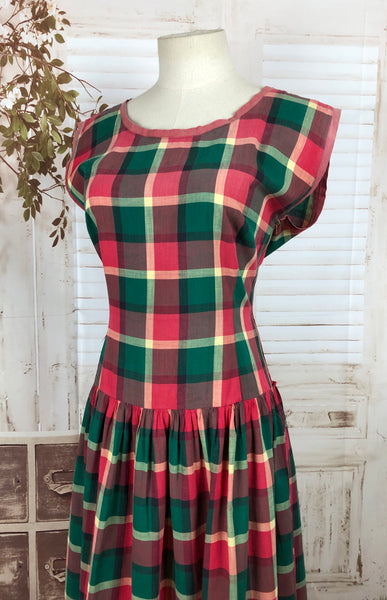 Original 1940s 40s Vintage Red and Green Plaid Day Dress