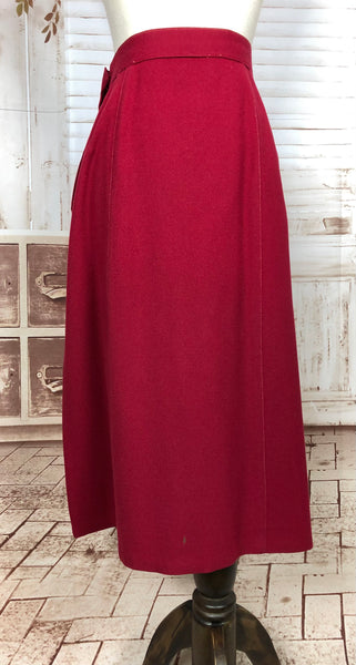 Gorgeous Original 1940s 40s Vintage Lipstick Red Collarless Skirt Suit