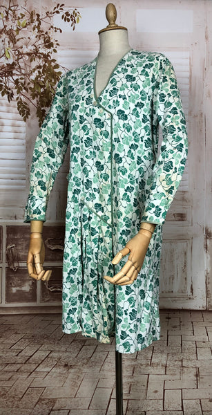 LAYAWAY PAYMENT 2 OF 2 - RESERVED FOR CLEMENTINE - Stunning Original 1920s Vintage Leaf Print Flapper Day Dress