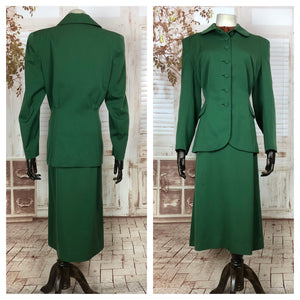 Fabulous Original 1940s 40s Vintage Bright Green Skirt Suit