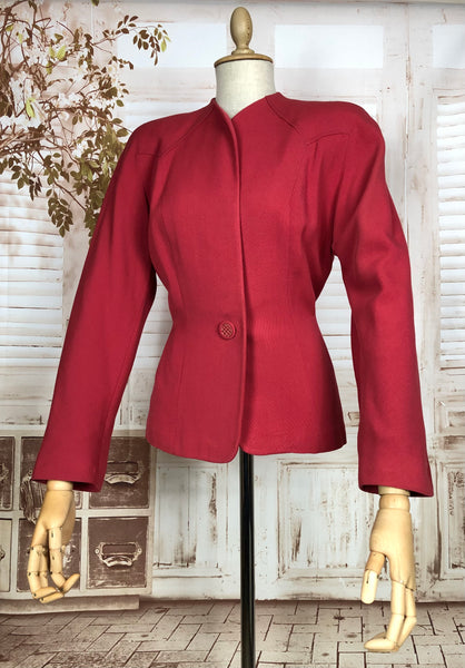 Amazing Original 1940s Vintage Fuchsia Pink Suit Blazer With Strong Shoulders