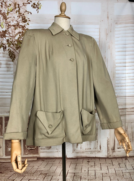Stunning Original 1940s Volup Vintage Cream Gabardine Forstmann Swing Coat With Triangular Pockets