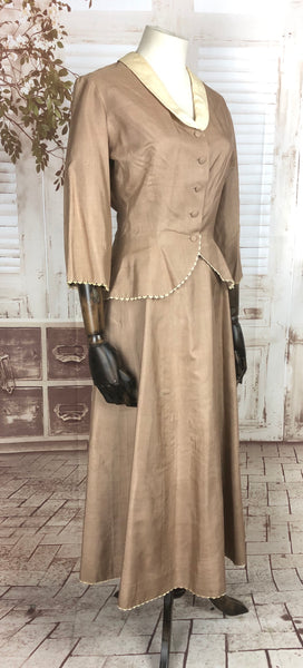 Original 1940s 40s Vintage Sand Coloured Silk New Look Skirt Suit With Lace Trim