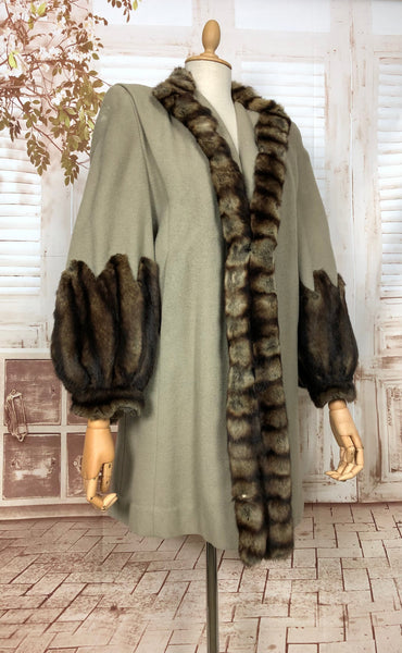 Rare Original 1940s 40s Vintage Grey Wool Coat With Fur Collar And Huge Bishop Sleeves By Kline’s