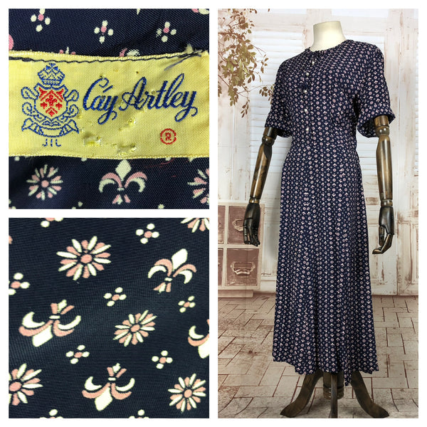 Beautiful Original Vintage 1940s 40s Navy Blue And Pink Rayon Dress With Fleur De Lis Print