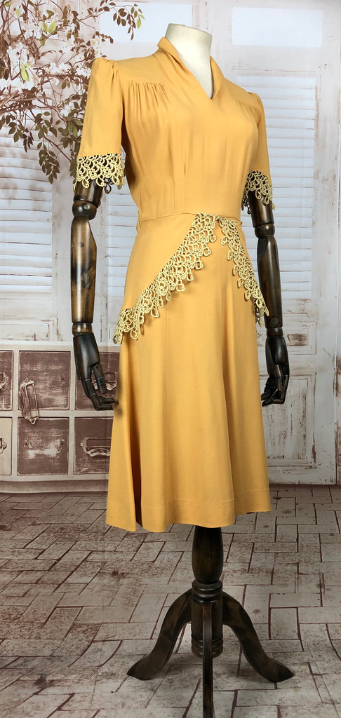 Stunning Original Late 1930s / Early 1940s Mustard Yellow Dress With P Black Sheep Antiques Stunning Original Late 1930s / Early 1940s Mustard Yellow Dress With P Black Sheep Antiques