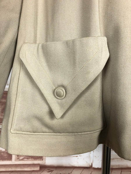 Stunning Original 1940s Volup Vintage Cream Gabardine Forstmann Swing Coat With Triangular Pockets