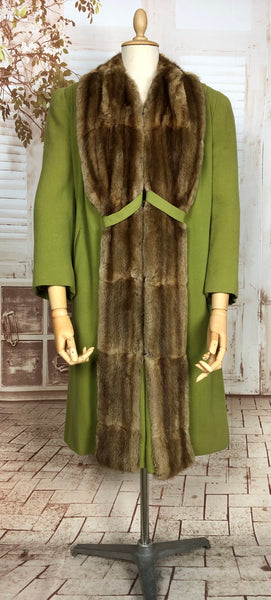Exquisite Original 1940s Volup Vintage Chartreuse Green Swing Coat With Fur Trim By Elisberg