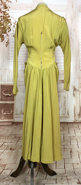 Exceptional 1940s Original Vintage Chartreuse Green Rayon Draped Cocktail Evening Dress