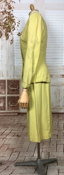 LAYAWAY PAYMENT 2 OF 2 - RESERVED FOR ANGELA - PLEASE DO NOT PURCHASE - Fabulous Original 1940s 40s Vintage Lightweight Lemon Yellow Summer Suit  With Corsage