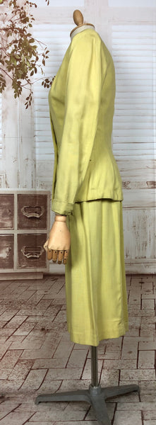 LAYAWAY PAYMENT 1 OF 2 - RESERVED FOR ANGELA - PLEASE DO NOT PURCHASE - Fabulous Original 1940s 40s Vintage Lightweight Lemon Yellow Summer Suit  With Corsage