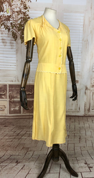 Original Vintage 1940s 40s Lemon Yellow Cotton Silk Fleck Summer Mock Suit Day Dress