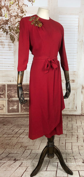 Original 1940s 40s Vintage Crimson Red Crepe Dress With Gold Sequin Appliqué