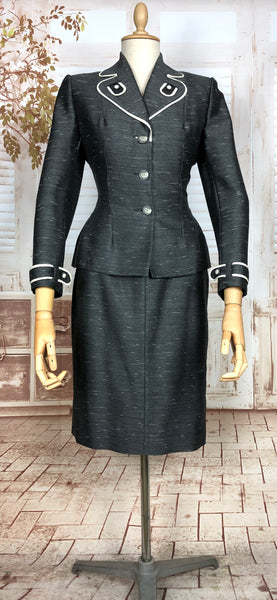 Exquisite Original 1950s Vintage Charcoal Grey Silk Mohair Lilli Ann Suit