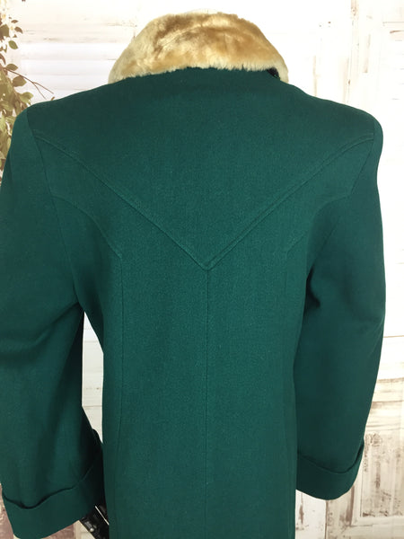 Original 1940s 40s Vintage Emerald Green Wool Coat With Faux Fur Collar With Panelled Back