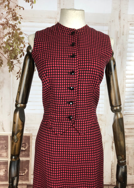 Original 1940s 40s Vintage Three Piece Suit In Red And Black Check With Waistcoat
