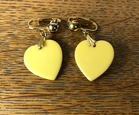 Super Cute 1950s 50s Yellow Bakelite Heart Earrings