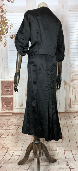 Rare Art Deco 1920s 20s Vintage Black Liquid Satin Two Piece Suit Set With Battenburg Lace Collar