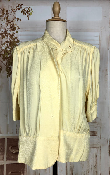 Classic Original 1940s Volup Vintage Pastel Lemon Yellow Puff Sleeve Silk Blouse
