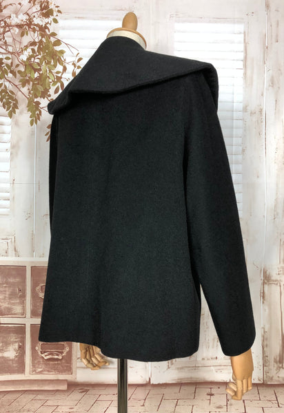 Fabulous Original Late 1940s / Early 1950s Short Black Swing Coat By Rothmoor