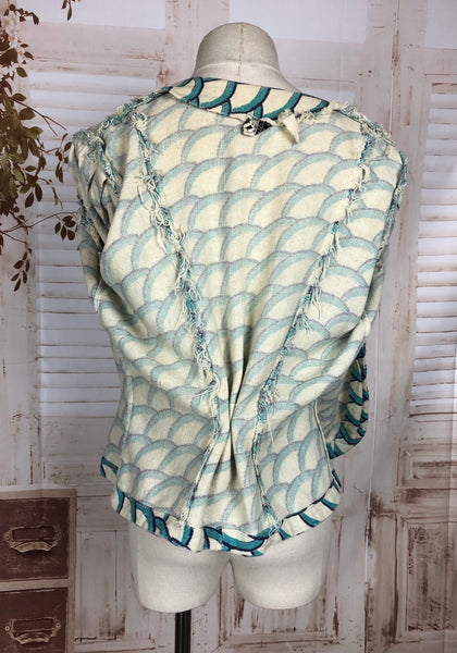 Incredible Original 1930s 30s vintage Blouse with Geometric Scallop Print And Huge Puff Sleeves