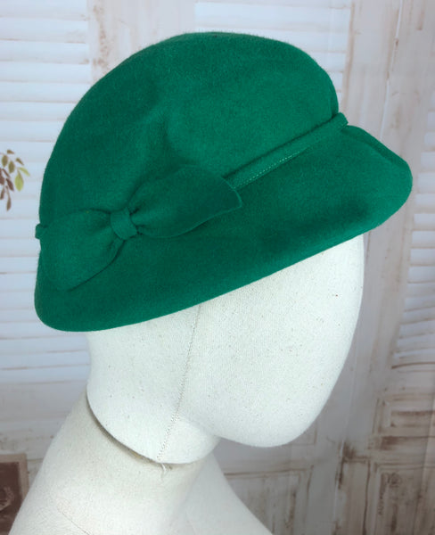 Original 1950s 50s Vintage Emerald Green Felt Hat