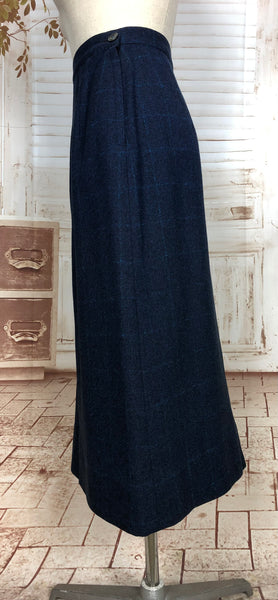 Wonderful Original 1940s Vintage Navy Blue Plaid Skirt Suit