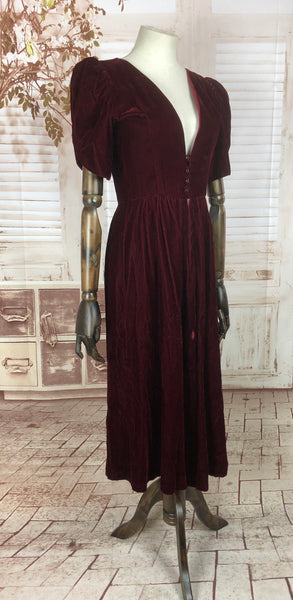 Original 1970s / 1980s Does 1930s Burgundy Velvet Dress With Puff Sleeves