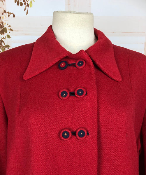 Stunning Original 1940s 40s Vintage Red Wool Swing Jacket Coat With Navy Accents