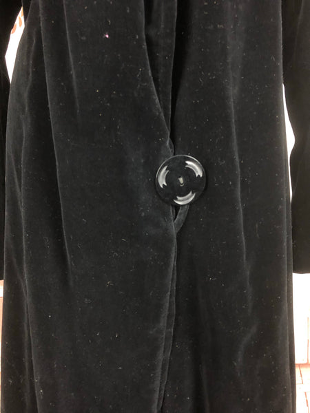 Original 1920s 20s Vintage Black Art Deco Velvet Coat With Bow Collar