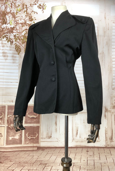 LAYAWAY PAYMENT 2 OF 2 - RESERVED FOR AMBIKA - Gorgeous Black Original 1940s 40s Volup Vintage Blazer With Unusual Shoulder Design