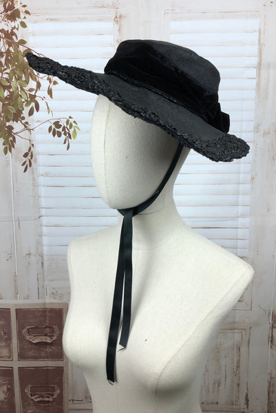 Original 1930s 30s Black Straw And Velvet Wide Brim Hat