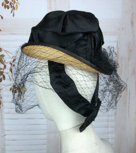 Original Vintage 1940s 40s Does Victorian Revival Hat With Cameo Exhibited At The Imperial War Museum