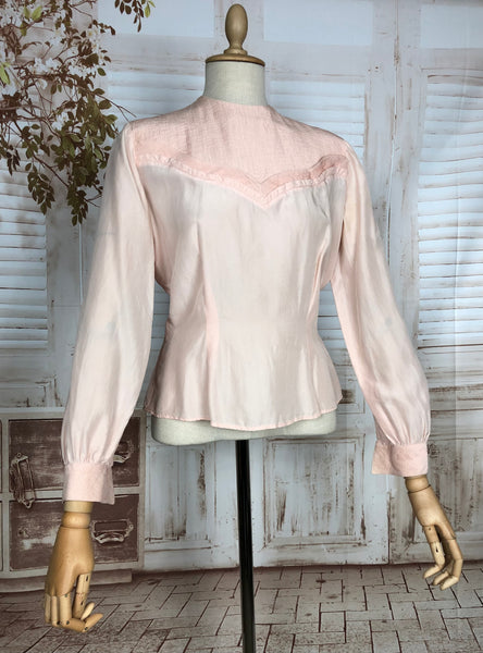 Gorgeous Original Late 1930s / Early 1940s Button Back Pale Pink Silk Blouse With Pin Tuck Details