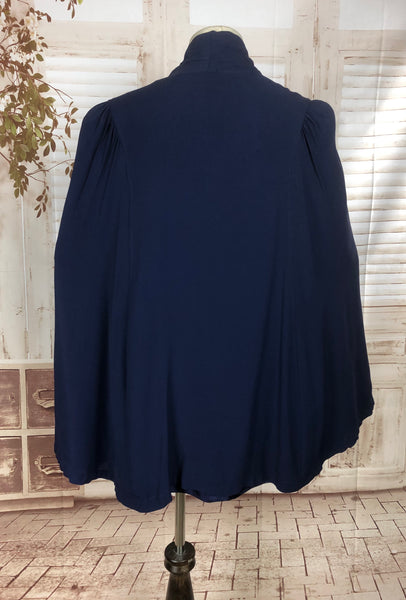 Original 1930s 30s Vintage Blue Crepe Cape With Gathered Shoulders