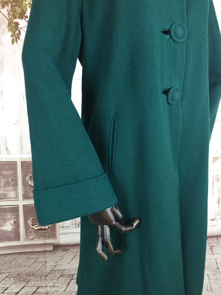 Original 1940s 40s Vintage Emerald Green Wool Coat With Faux Fur Collar With Panelled Back