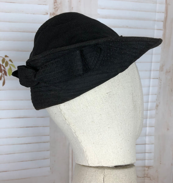 Original 1930s 30s Vintage Black Crepe Fedora Hat With Topstitching