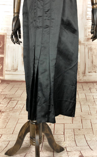Rare Art Deco 1920s 20s Vintage Black Liquid Satin Two Piece Suit Set With Battenburg Lace Collar