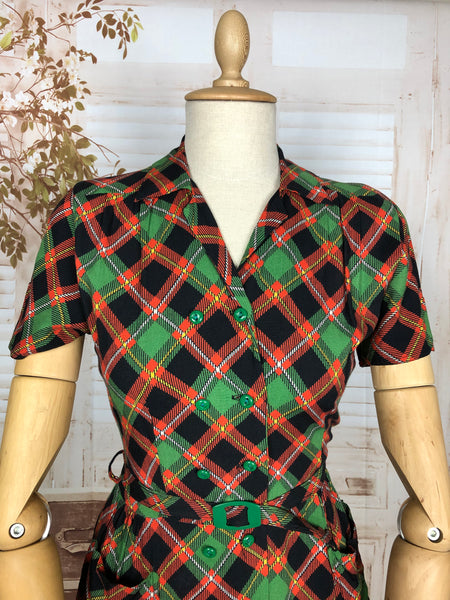 Fabulous Original Late 1930s / 1940s Vintage Red And Green Plaid Soft Cotton Dress