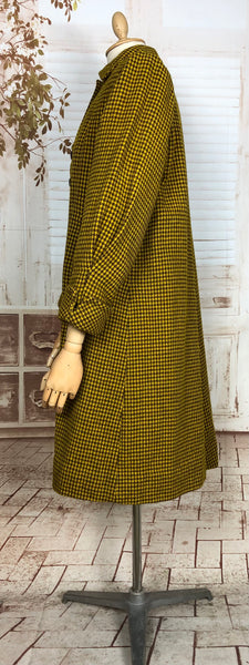 Incredible Original 1940s Volup Vintage Mustard Yellow And Brown Houndstooth Swing Coat