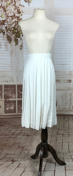Original 1950s 50s Vintage White Cotton Sun Ray Pleated Skirt