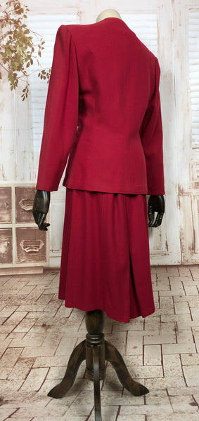 Gorgeous Original 1940s 40s Vintage Lipstick Red Collarless Skirt Suit