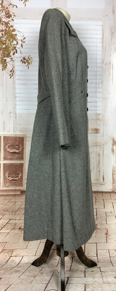 Gorgeous Original 1940s Vintage Grey Belt Back Princess Coat