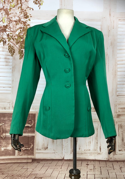 LAYAWAY PAYMENT 2 of 2 - RESERVED FOR AMBIKA - Amazing Original Volup Vintage 1940s 40s Bright Green Blazer