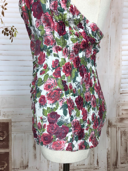 Stunning 1950s 50s Vintage Floral Print Halter Neck Swimsuit