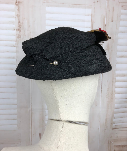 Original 1950s 50s Vintage Black Straw New Look Hat with Feathers