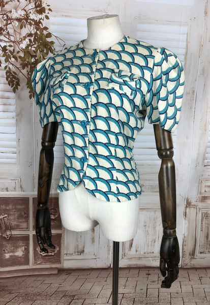 Incredible Original 1930s 30s vintage Blouse with Geometric Scallop Print And Huge Puff Sleeves