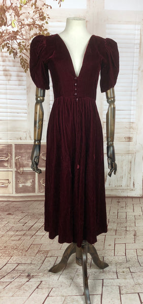 Original 1970s / 1980s Does 1930s Burgundy Velvet Dress With Puff Sleeves